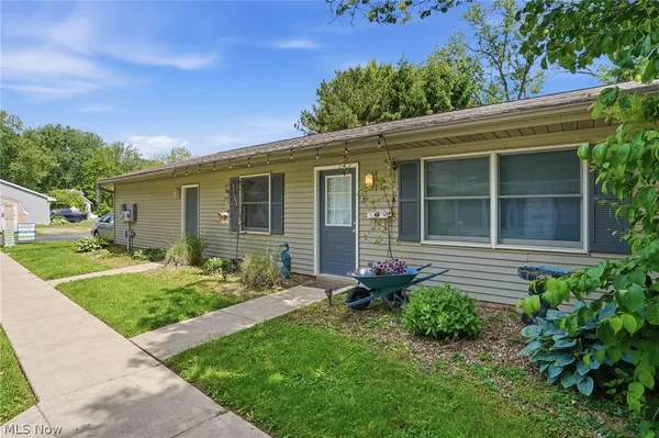 $265,400 | 126 Mc Kinley Street, Unit A/B, Huron, OH 44839