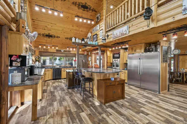 $1,685,000 | 9805 Sharon Place Northwest, Rice, MN 56367