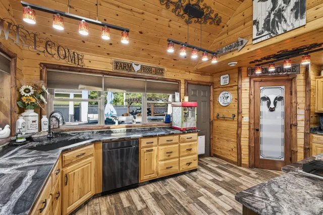 $1,799,999 | 9805 Sharon Place Northwest, Rice, MN 56367