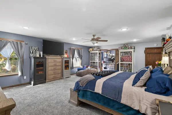 $1,685,000 | 9805 Sharon Place Northwest, Rice, MN 56367