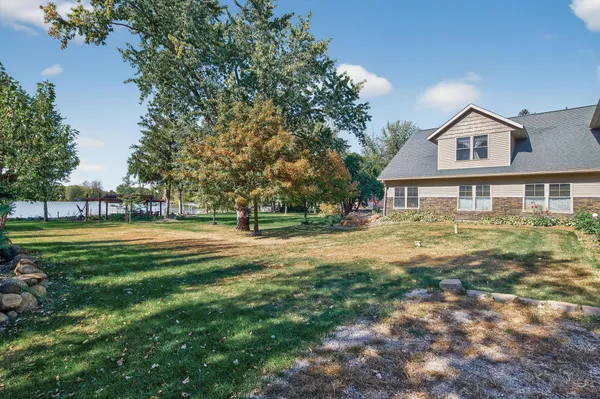 $1,685,000 | 9805 Sharon Place Northwest, Rice, MN 56367