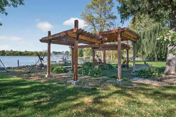 $1,685,000 | 9805 Sharon Place Northwest, Rice, MN 56367