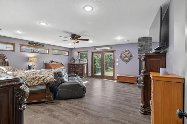 $1,685,000 | 9805 Sharon Place Northwest, Rice, MN 56367