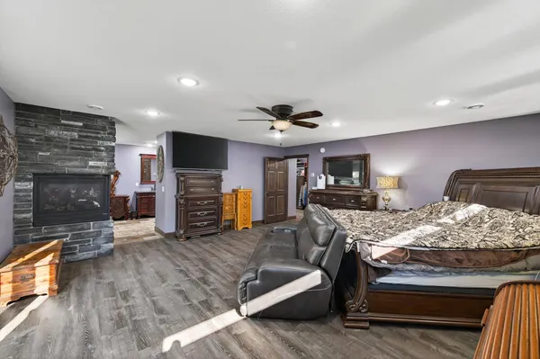 $1,685,000 | 9805 Sharon Place Northwest, Rice, MN 56367