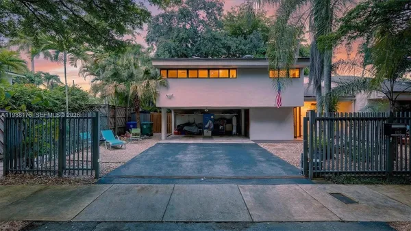 $3,199,000 | 1753 Nocatee Drive, Miami, FL 33133