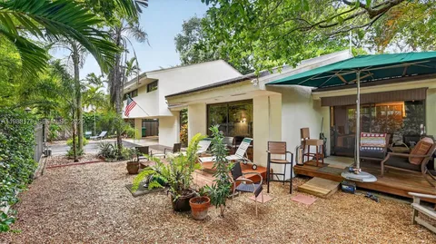 $3,199,000 | 1753 Nocatee Drive, Miami, FL 33133