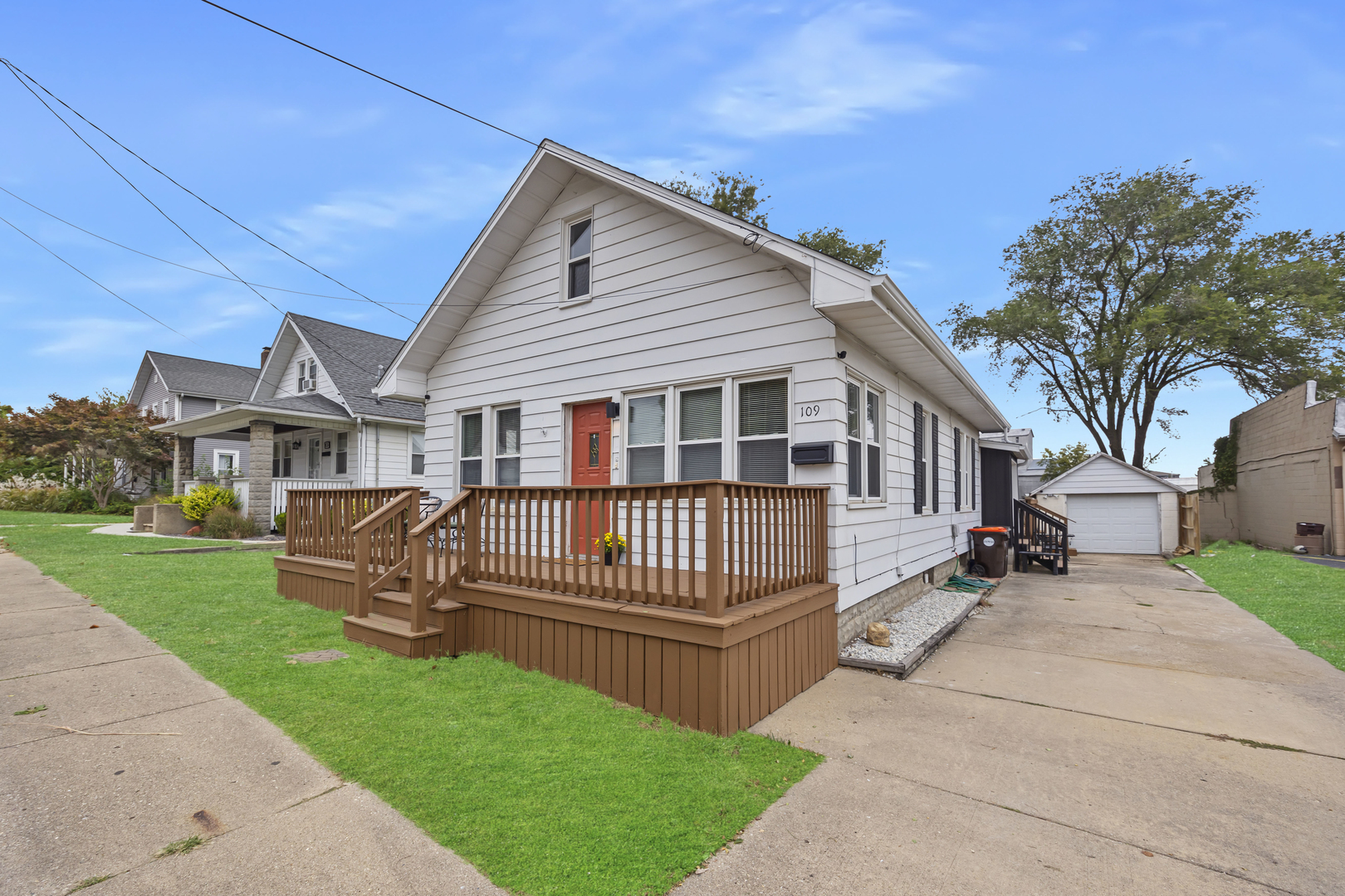 109 West Chicago Street Morton, IL 61550 - Photo 2 of 30