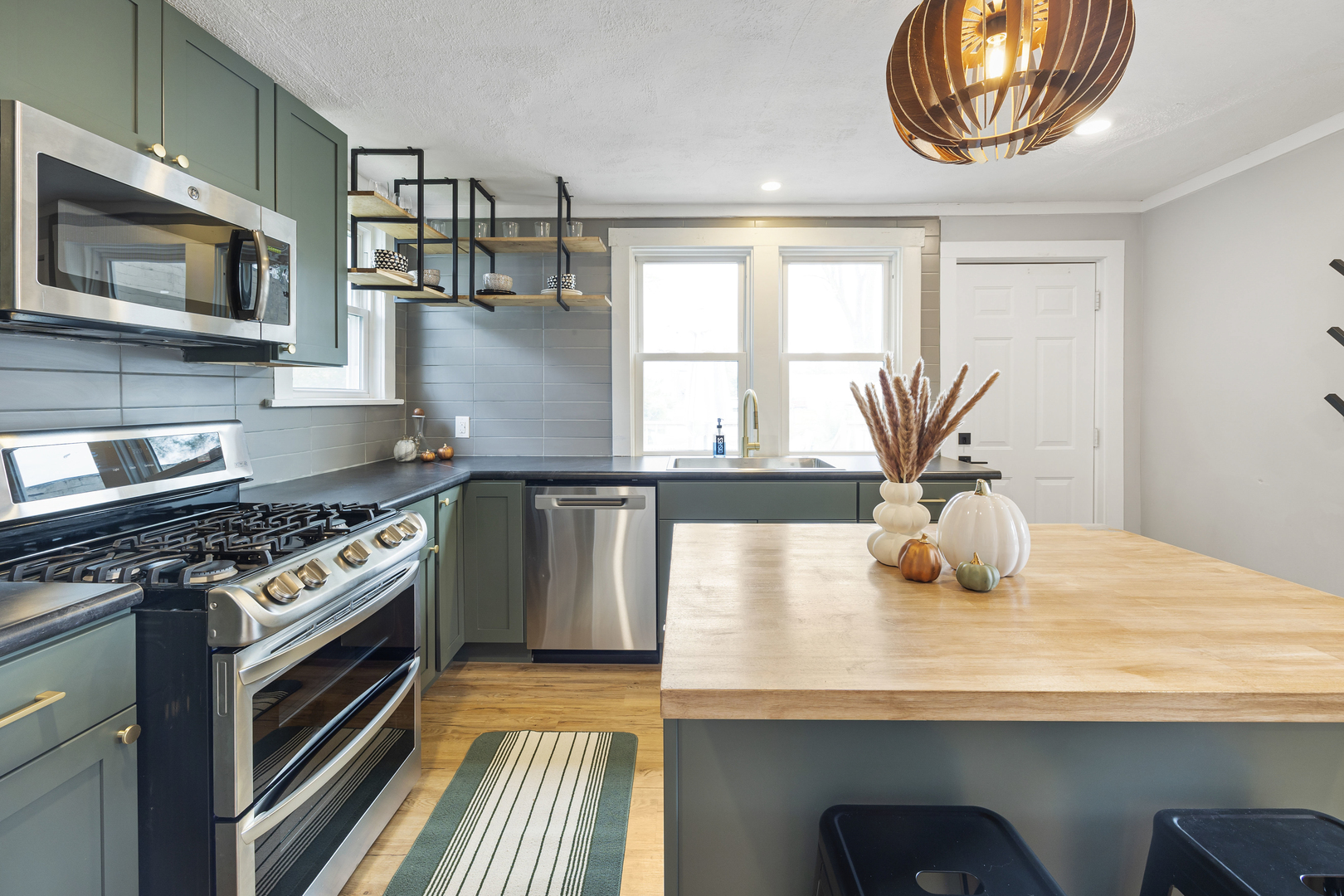 109 West Chicago Street Morton, IL 61550 - Photo 6 of 30