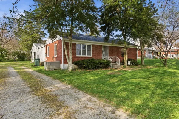 $319,900 | 110 Old Pond Lane, Dickson, TN 37055