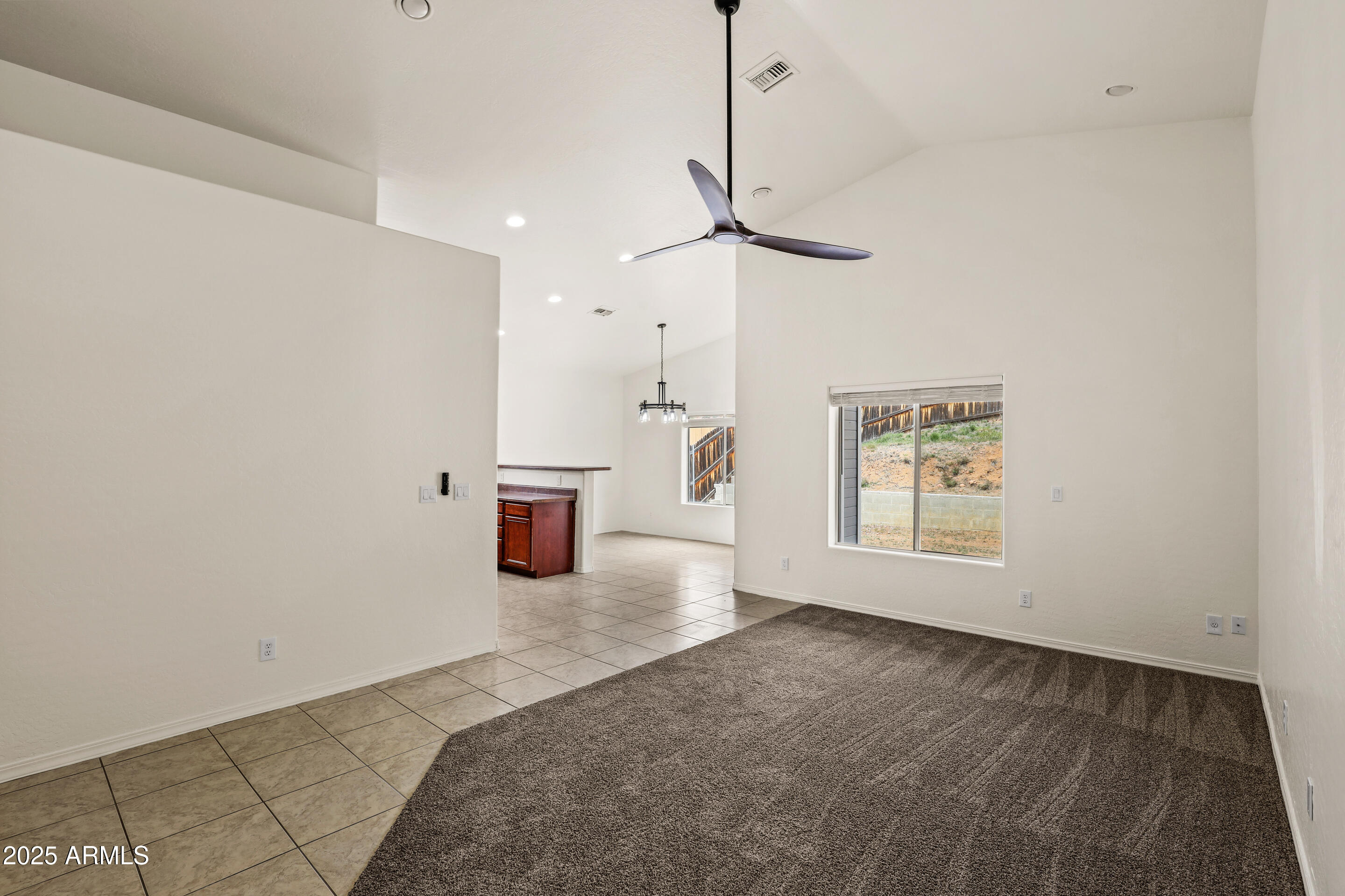 1014 West Summit Street Payson, AZ 85541 - Photo 13 of 21 a view of a kitchen with a sink