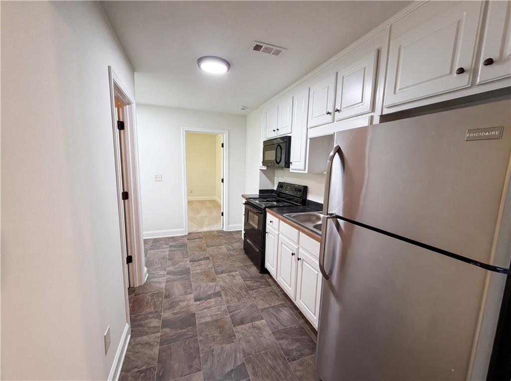 1948 Paynes Point Winder, GA 30680 - Photo 11 of 22