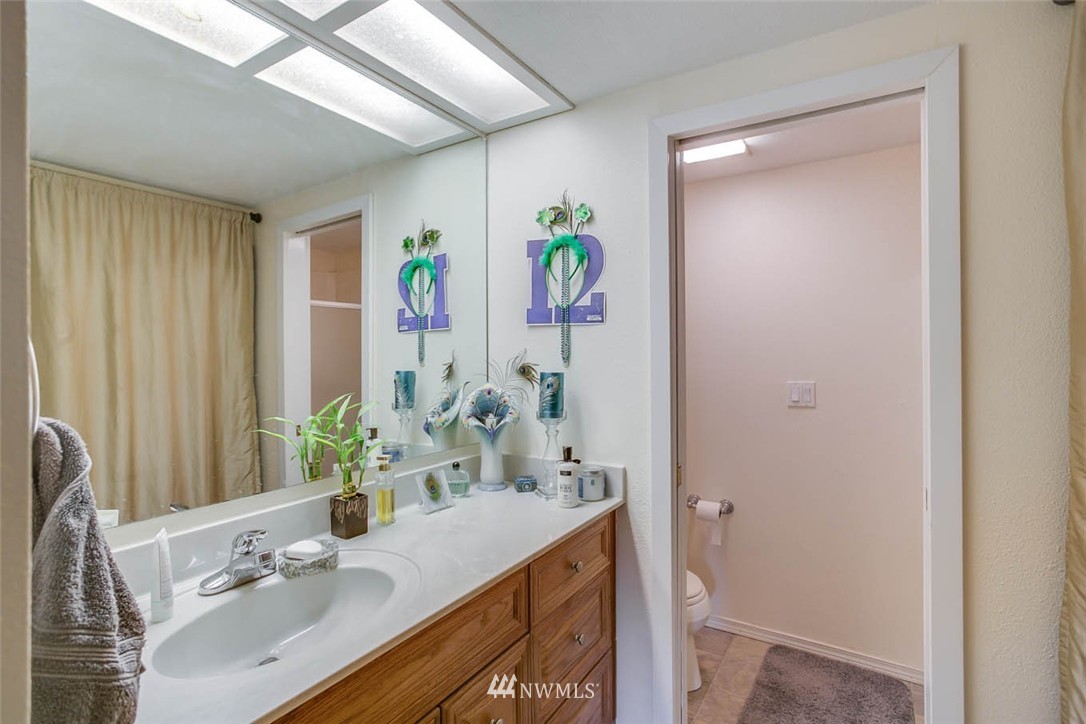 17534 151st Avenue Southeast, Unit 102 Renton, WA 98058 - Photo 11 of 18