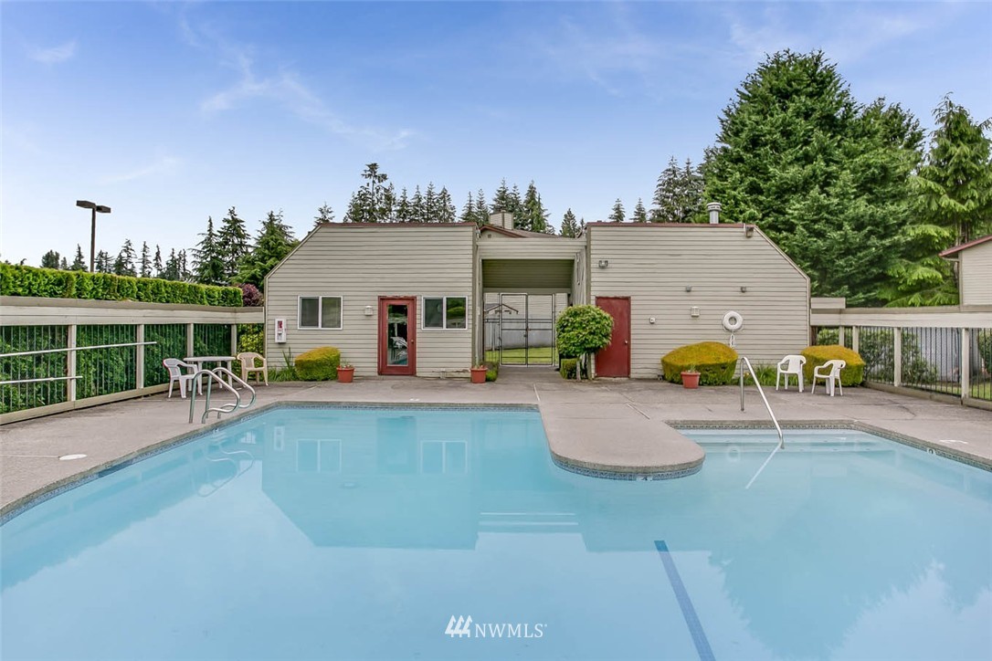 17534 151st Avenue Southeast, Unit 102 Renton, WA 98058 - Photo 15 of 18