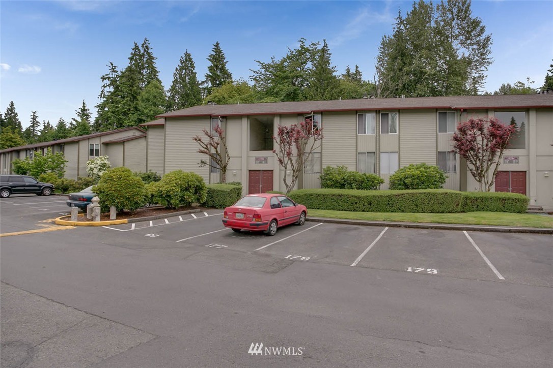 17534 151st Avenue Southeast, Unit 102 Renton, WA 98058 - Photo 18 of 18