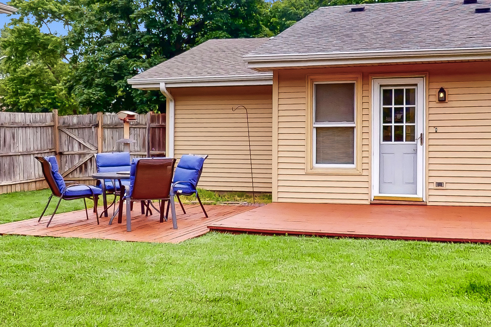 137 South Schmidt Road Bolingbrook, IL 60440 - Photo 3 of 13