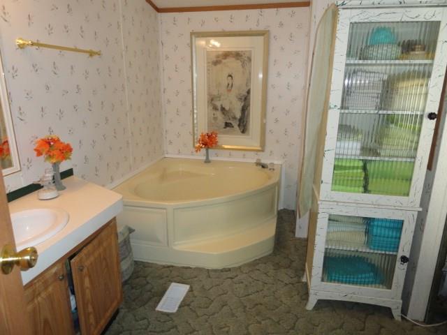 5395 Patricksburg Road Spencer, IN 47460 - Photo 8 of 24 Gallery Image 8