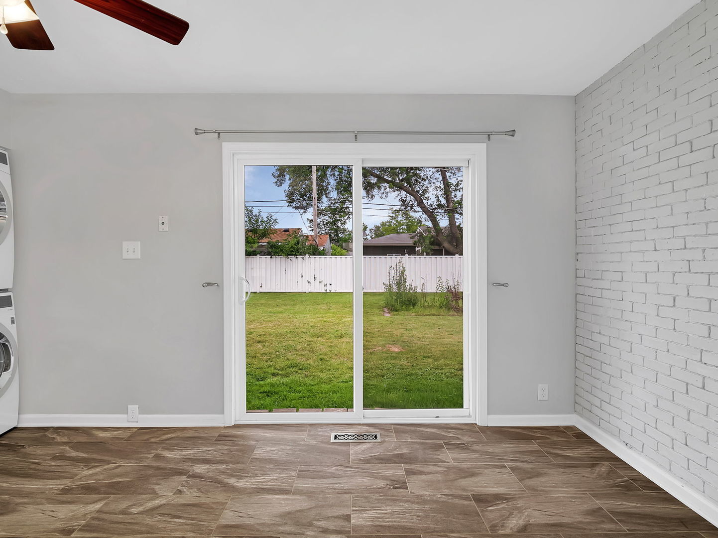 232 Tallman Avenue Romeoville, IL 60446 - Photo 23 of 29 Gallery Image 23
