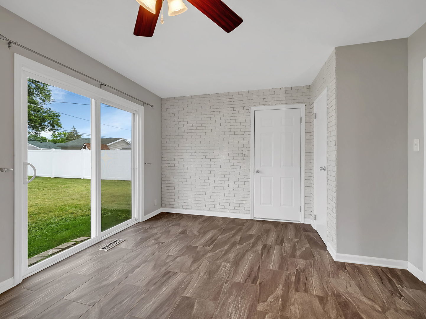 232 Tallman Avenue Romeoville, IL 60446 - Photo 24 of 29 Gallery Image 24