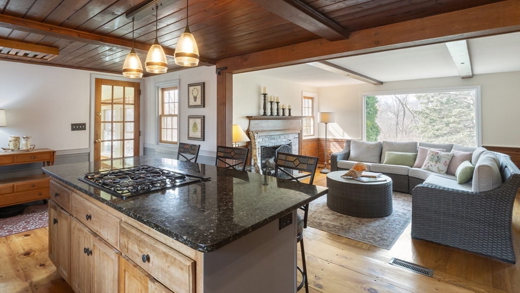 195 R High Road Newbury, MA 01951 - Photo 15 of 40 Gallery Image 15