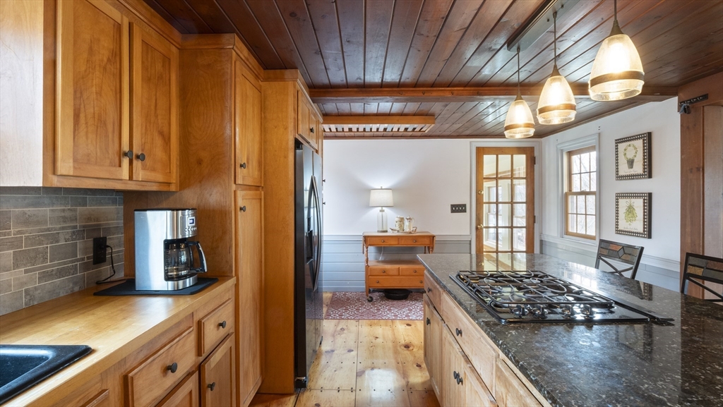 195 R High Road Newbury, MA 01951 - Photo 19 of 40 Gallery Image 19