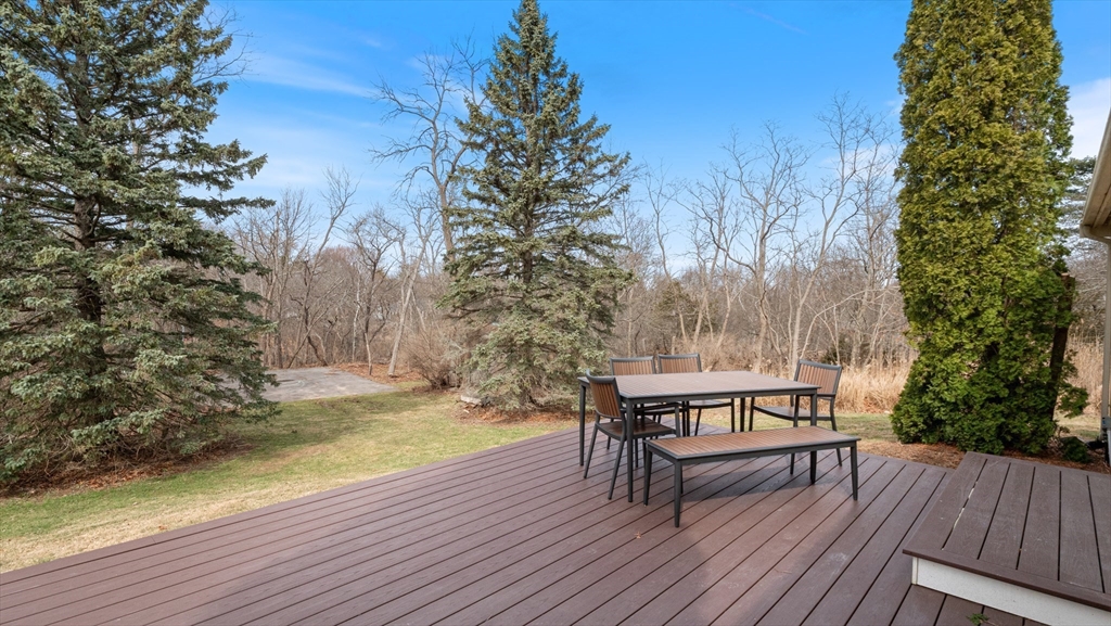 195 R High Road Newbury, MA 01951 - Photo 8 of 40 Gallery Image 8