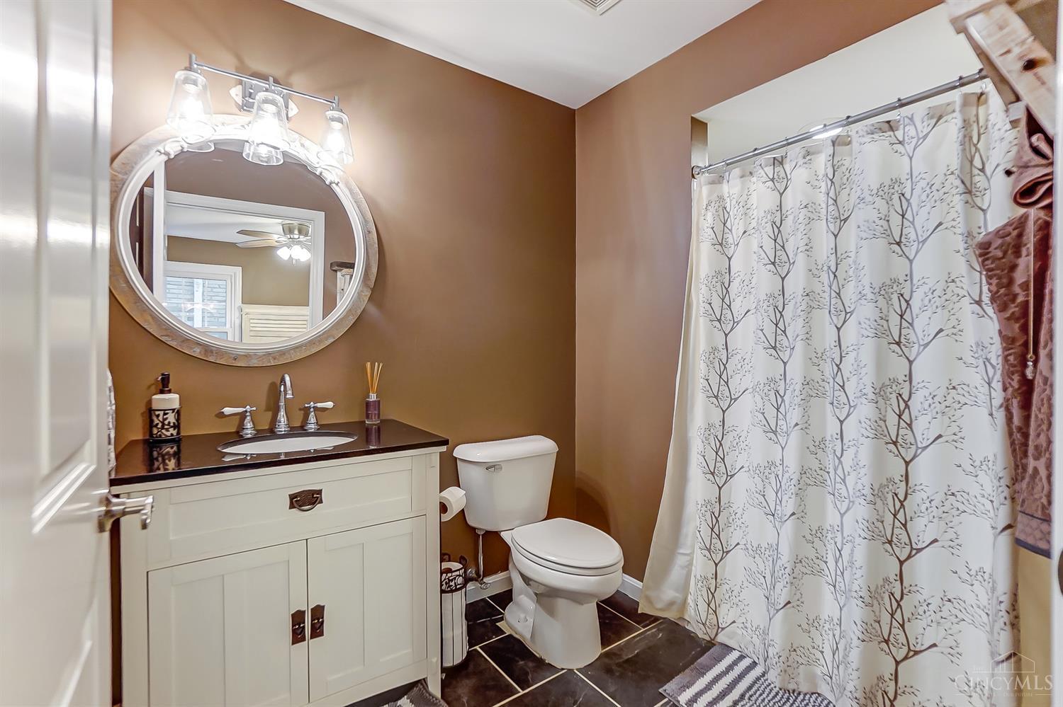 6823 Rapid Run Road Cincinnati, OH 45233 - Photo 33 of 77 Gallery Image 33