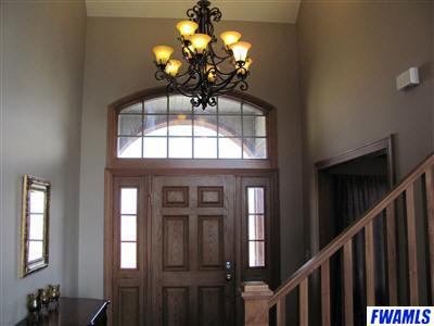 8707 Roberts Road New Haven, IN 46774 - Photo 2 of 26