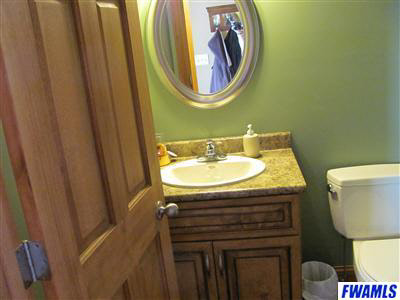 8707 Roberts Road New Haven, IN 46774 - Photo 12 of 26