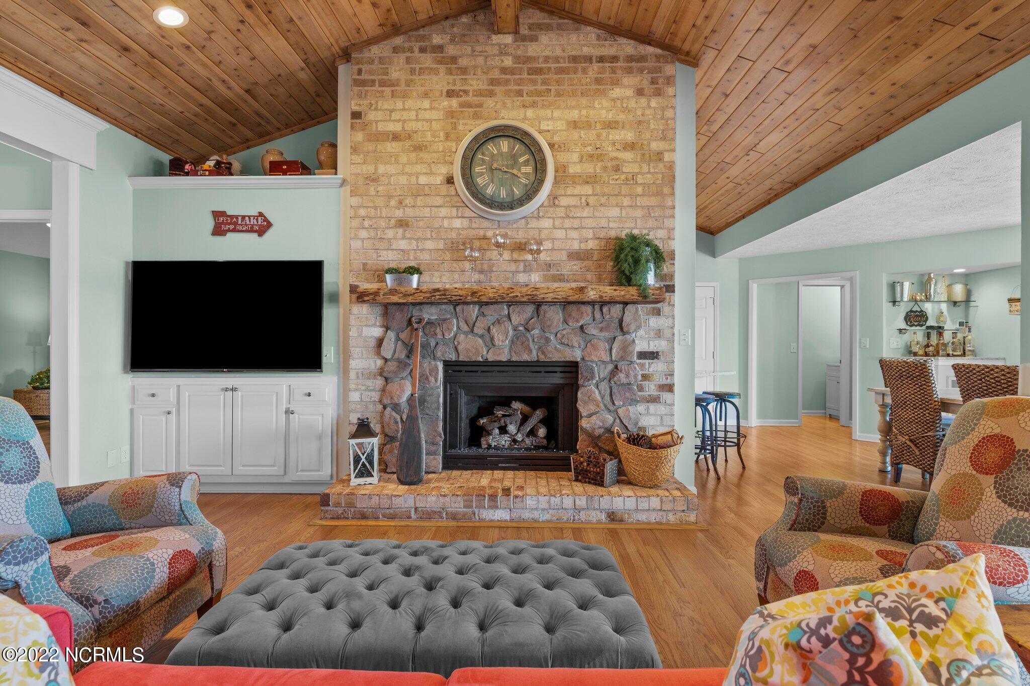 143 Vanore Road West End, NC 27376 - Photo 22 of 51 24-web-or-mls-IMG_8465