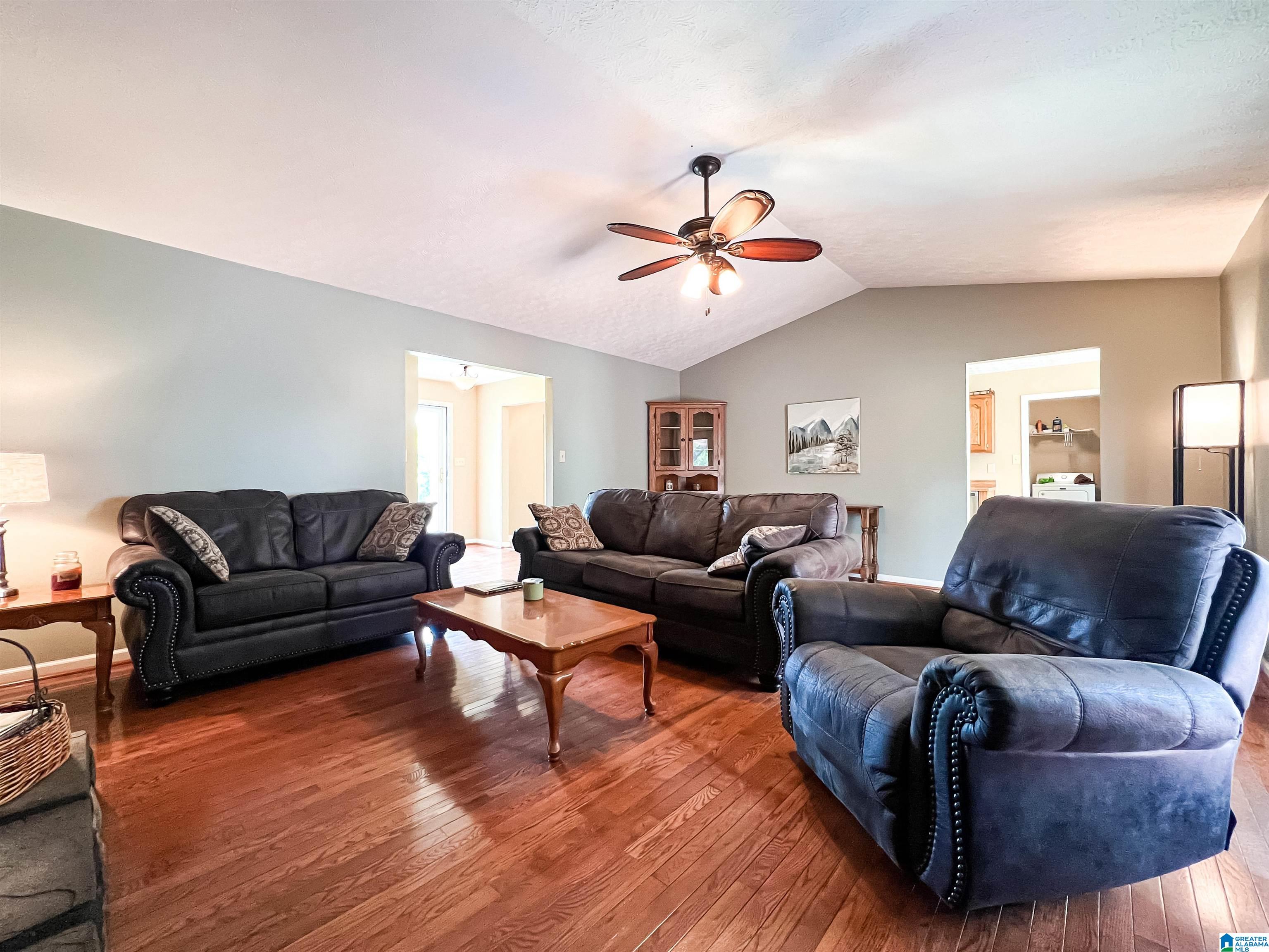919 Green Valley Road Gadsden, AL 35905 - Photo 4 of 33