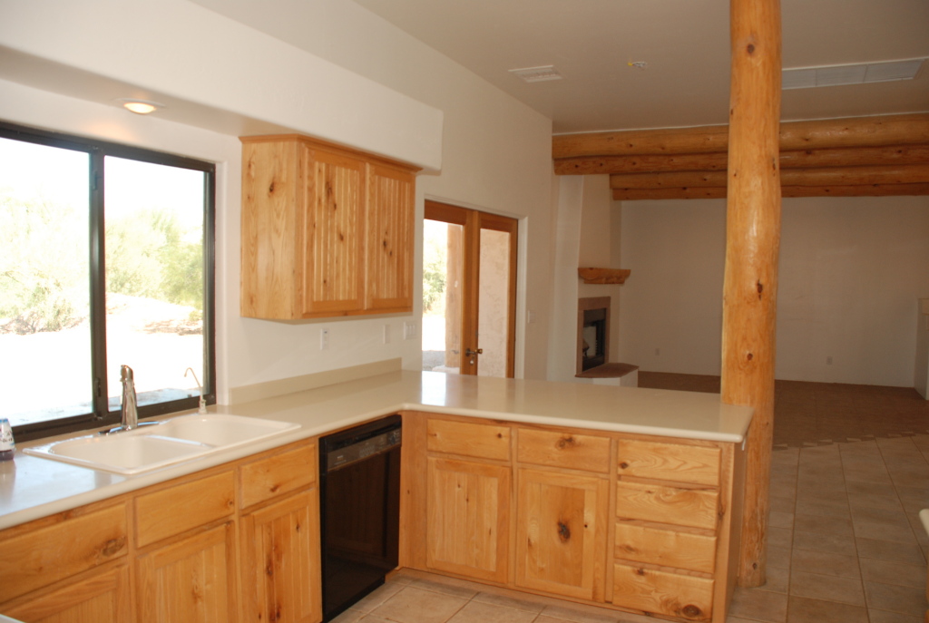 428 South Boyd Road Apache Junction, AZ 85119 - Photo 4 of 14 Kitchen