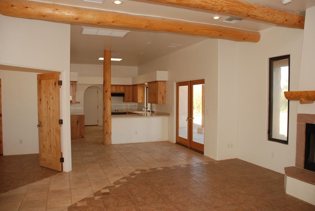 428 South Boyd Road Apache Junction, AZ 85119 - Photo 5 of 14 BREAKFAST AREA
