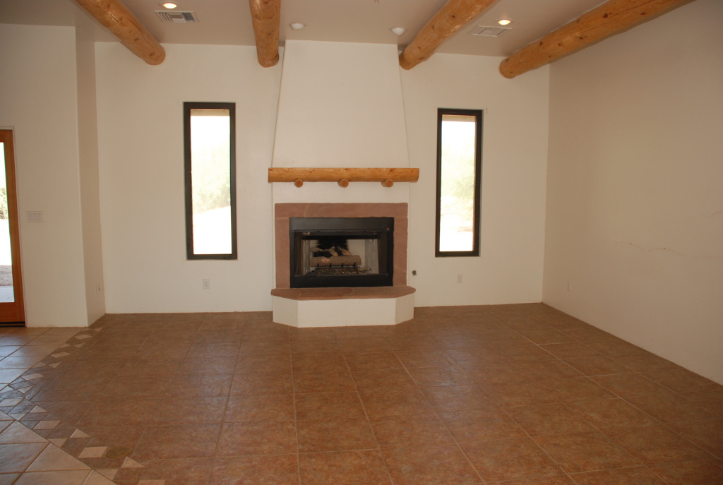 428 South Boyd Road Apache Junction, AZ 85119 - Photo 6 of 14 Family Room