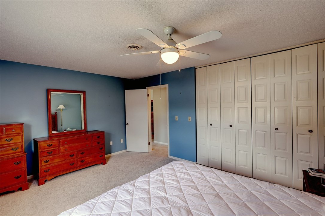 84 Fox Ridge Crescent Warwick, RI 02886 - Photo 27 of 34 Gallery Image 27