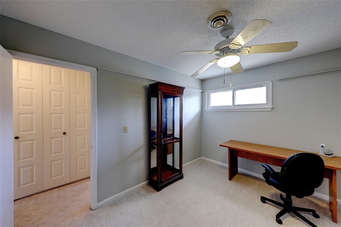 84 Fox Ridge Crescent Warwick, RI 02886 - Photo 30 of 34 Gallery Image 30