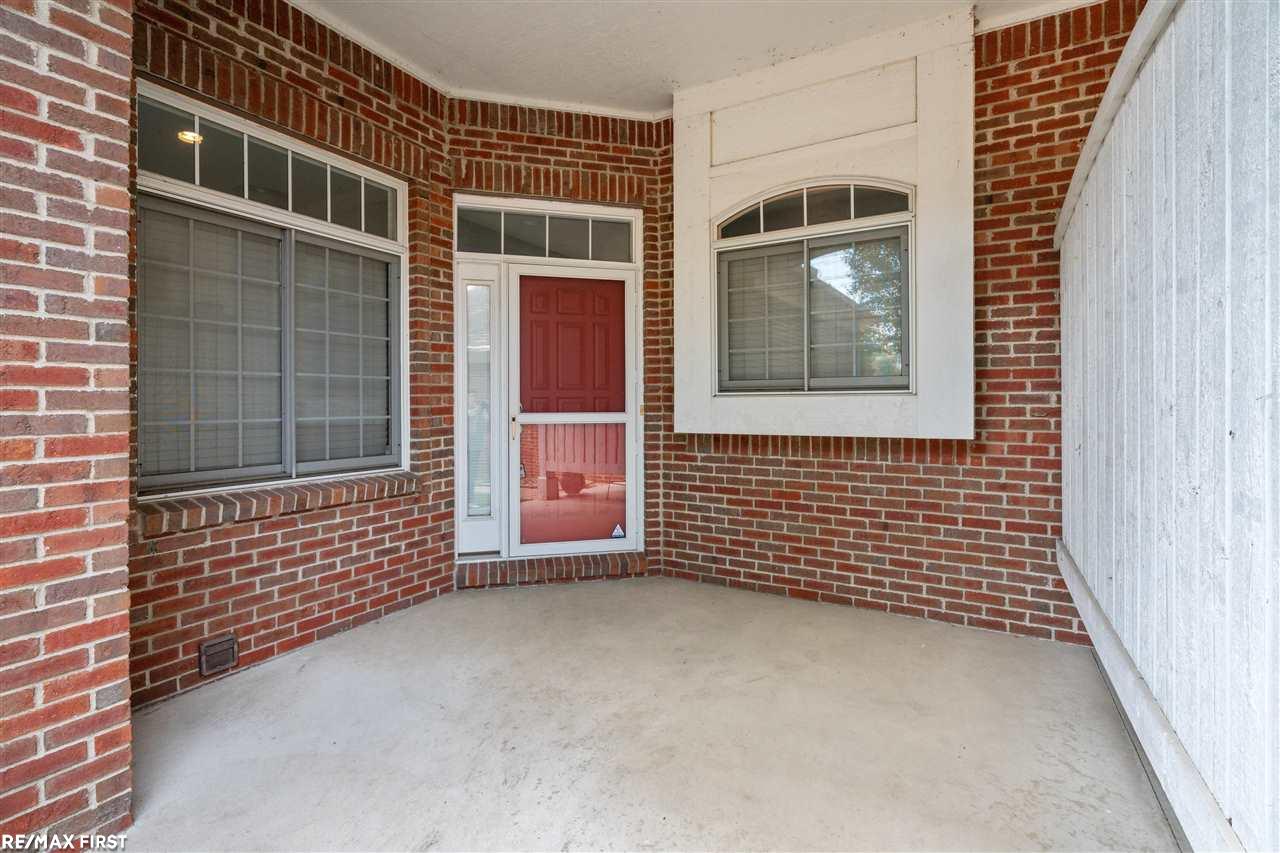 36817 Union Lake Road Clinton Township, MI 48035 - Photo 2 of 23