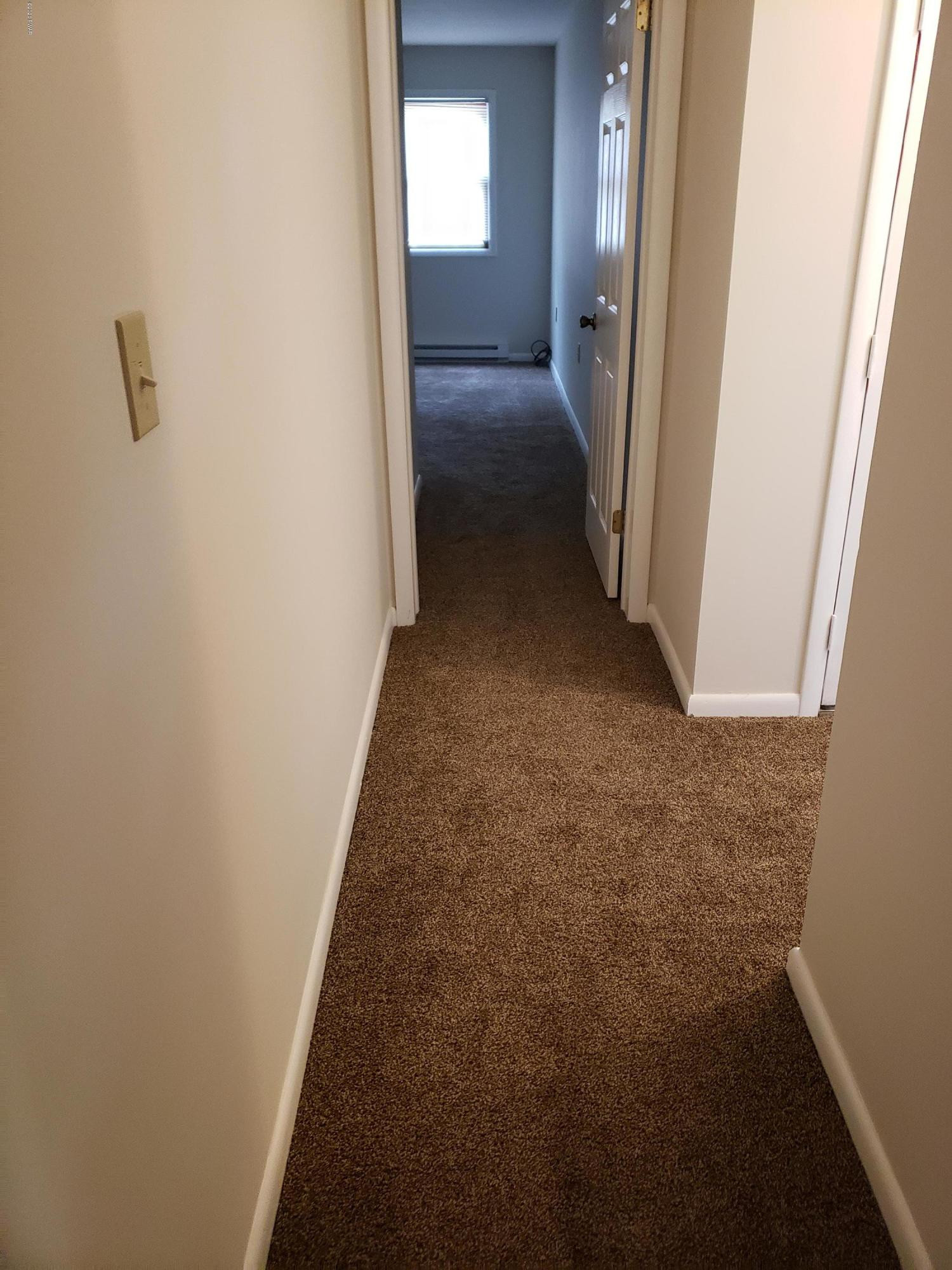 2237 Eagle Path Bushkill, PA 18324 - Photo 18 of 33 Interior Pic 3