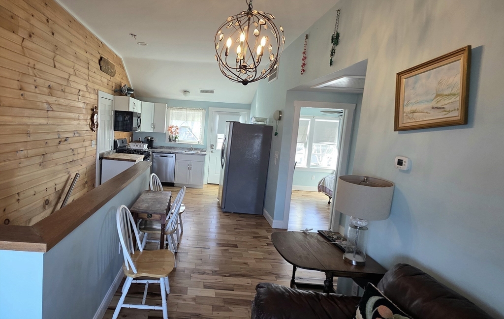 33 Oceanside Drive, Unit 2 Scituate, MA 02066 - Photo 4 of 12