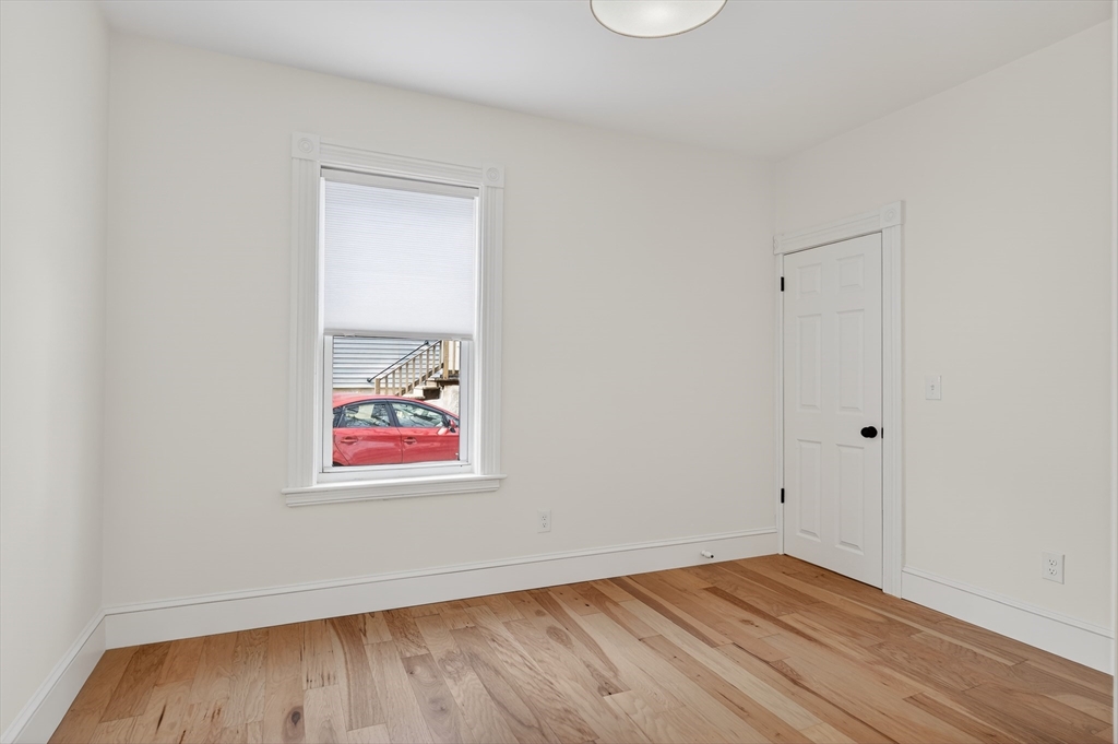 28 Ekman Street, Unit 1 Worcester, MA 01607 - Photo 14 of 21