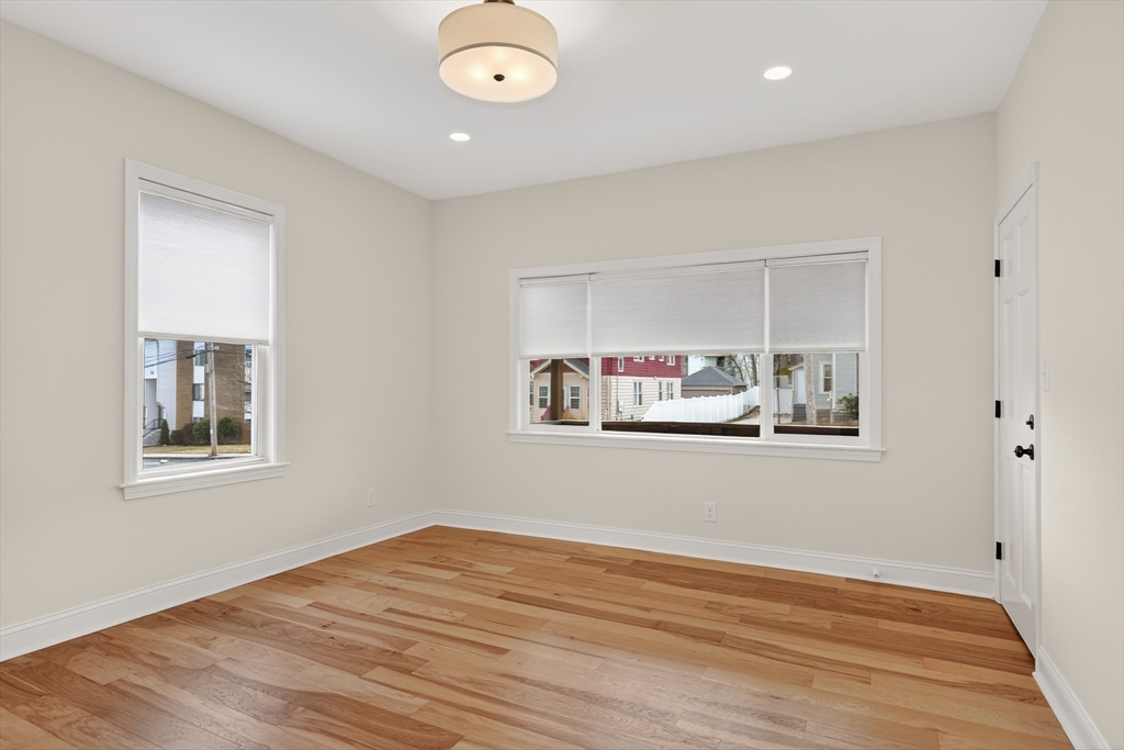 28 Ekman Street, Unit 1 Worcester, MA 01607 - Photo 4 of 21