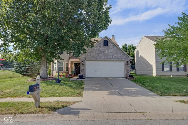 $349,900 | 8850 Tanner Drive, Fishers, IN 46038