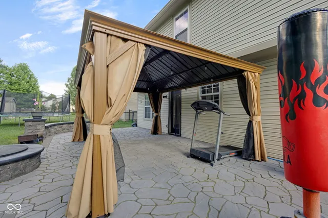 $349,900 | 8850 Tanner Drive, Fishers, IN 46038