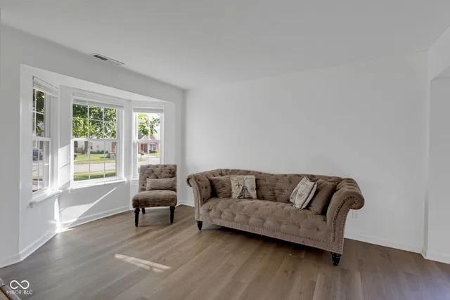 $349,900 | 8850 Tanner Drive, Fishers, IN 46038