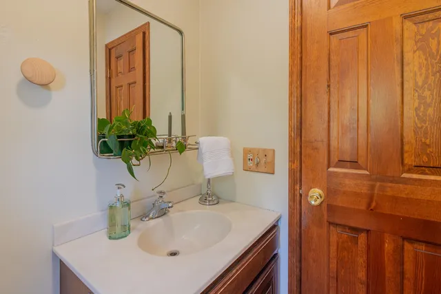 $950,000 | 81 Windward Hill, Dorset, VT 05251