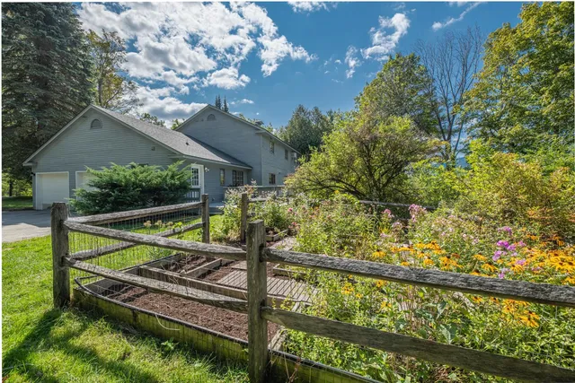 $950,000 | 81 Windward Hill, Dorset, VT 05251