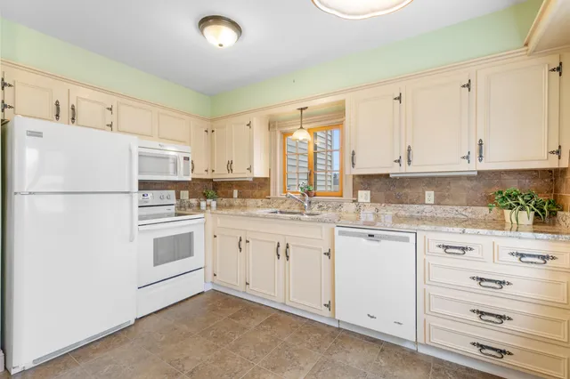 $830,000 | 28 Saco Avenue, Old Orchard Beach, ME 04064