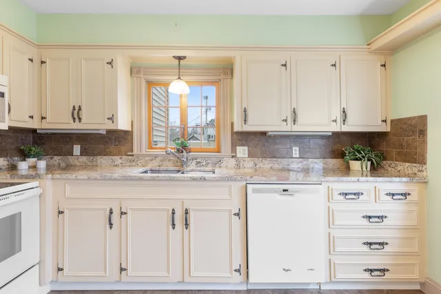 $830,000 | 28 Saco Avenue, Old Orchard Beach, ME 04064