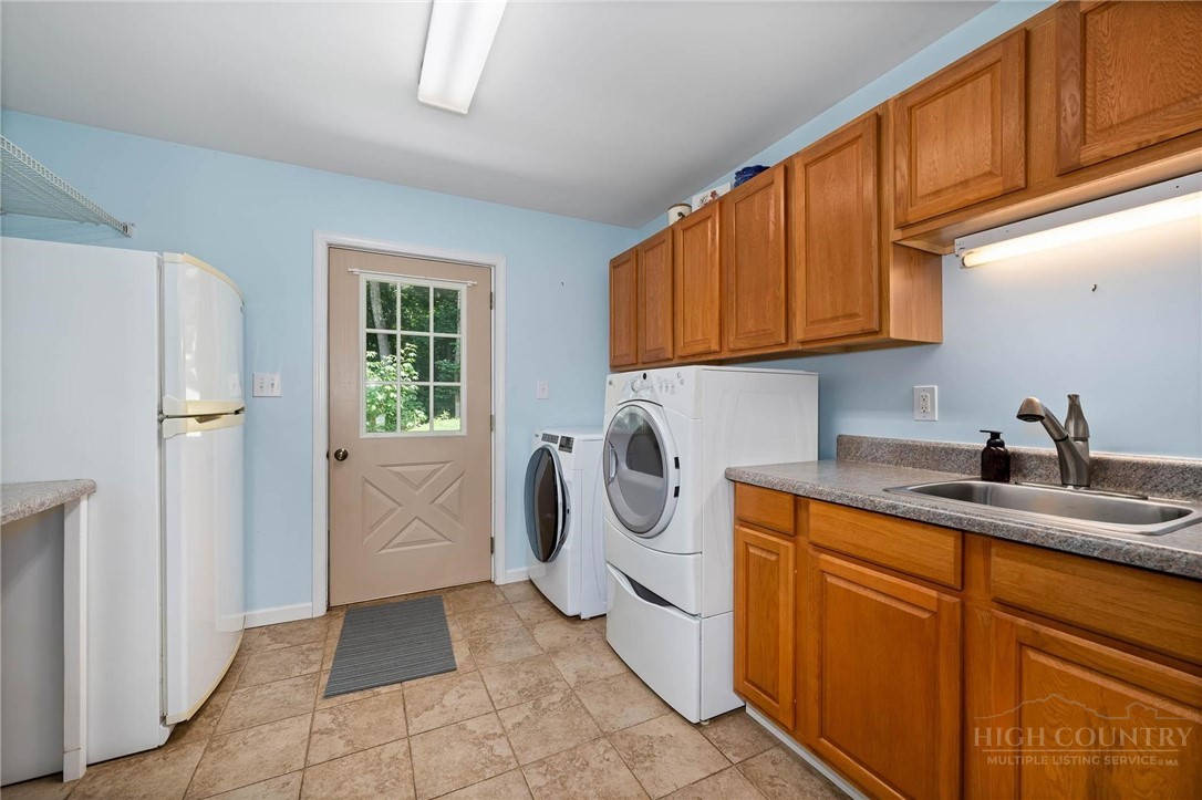 1861 Vanderpool Road Vilas, NC 28692 - Photo 25 of 50