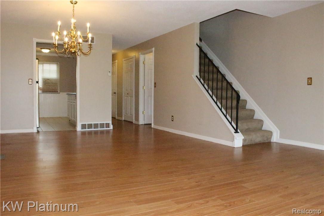 125 Cuttle Road, Unit E37 Marysville, MI 48040 - Photo 16 of 34 IMG_0624.JPG