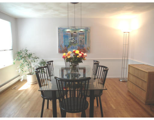 9 Constitution Road Lexington, MA 02421 - Photo 5 of 17